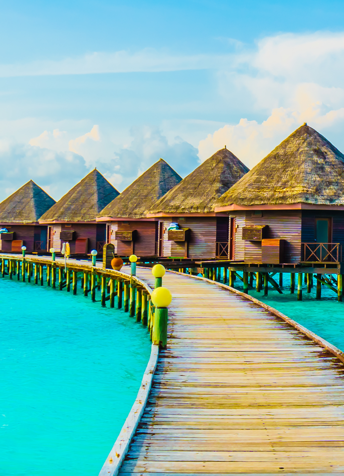 https://unsplash.com/@tschax